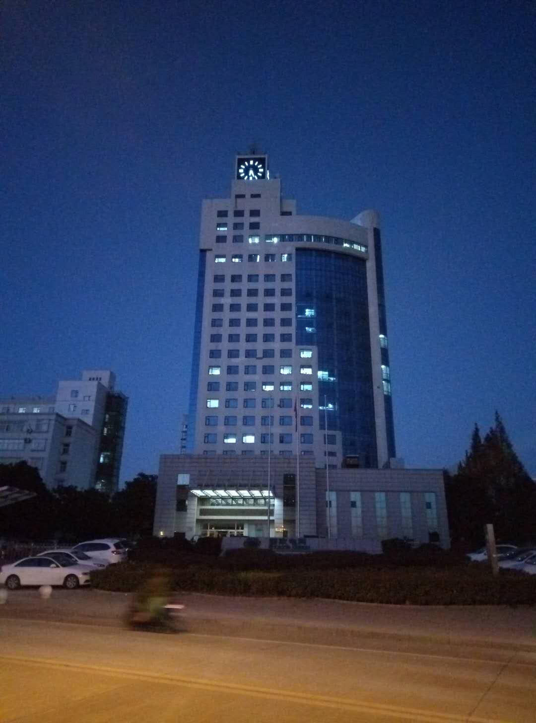 國(guó)家電網(wǎng)信陽(yáng)供電公司